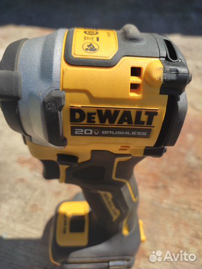 Шуруповерт импакт dewalt бу