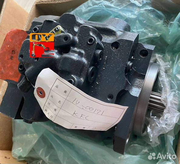 Насос komatsu 708-1U-11524 Оригинал