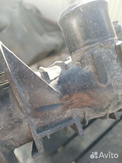 Радиатор охлаждения двигателя chevrolet cruze