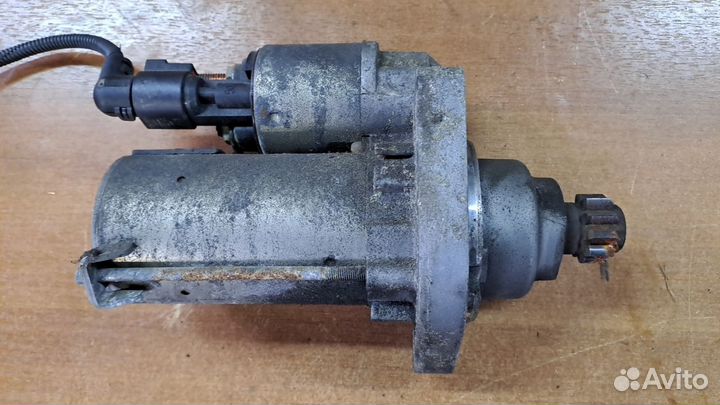 Стартер Ф Пассат В6 АКПП BVY V-2.0