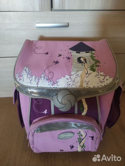 Школьный рюкзак