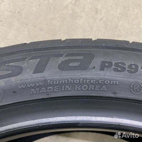 Kumho Ecsta PS91 245/40 R20 99Y