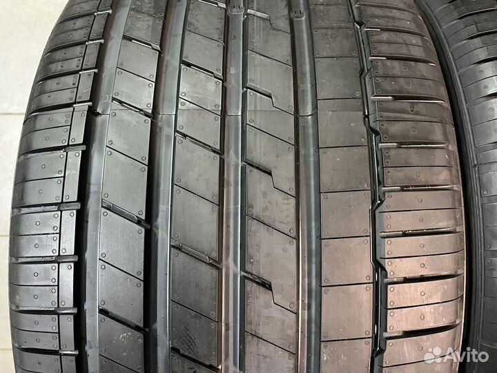 Hankook Ventus S1 Evo3 SUV K127A 285/35 R22 и 315/30 R22