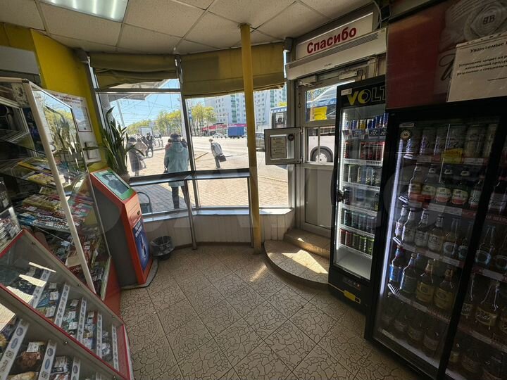 Топ помещение на трафике, Проспект Октября