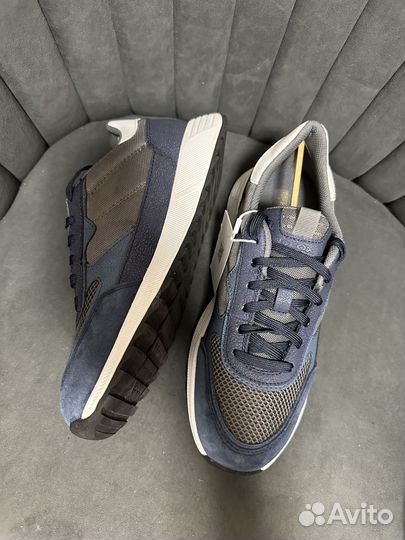 Кроссовки geox 41 размер новые