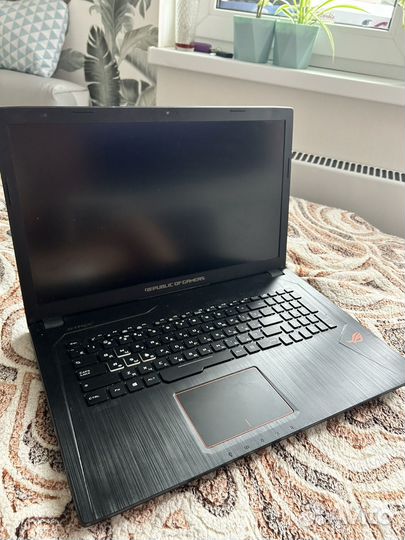 Ноутбук игровой Asus ROG Strix