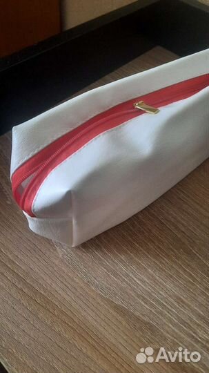 Косметички черная и белая