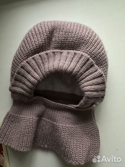 Шапочка на девочку деми