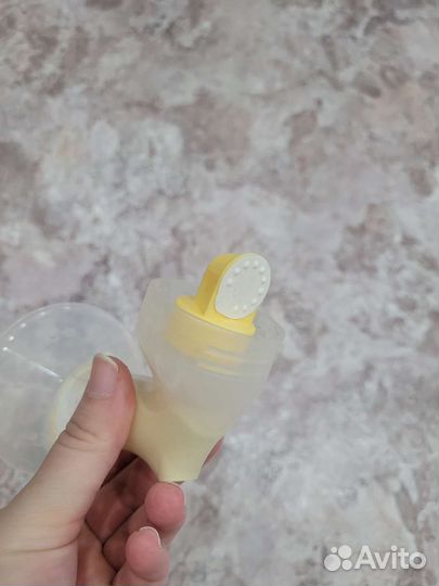 Молокоотсос medela ручной