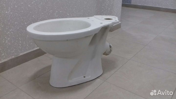 Унитаз (доставлю до квартиры)