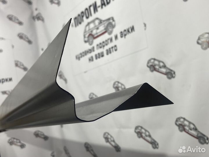 Chevrolet Blazer s10 порог + усилитель правый