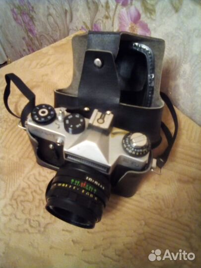 Фотоаппарат пленочный зеркальный Зенит ет