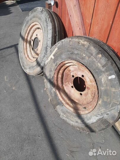 Трактор т 25