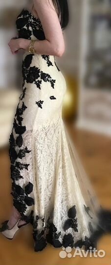 Вечернее платье