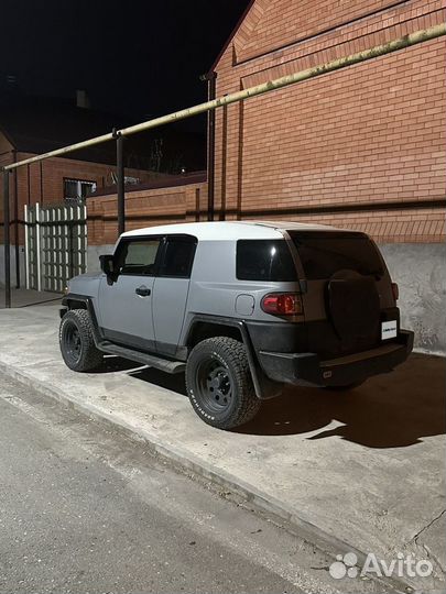 Toyota FJ Cruiser 4.0 AT, 2017, 48 000 км