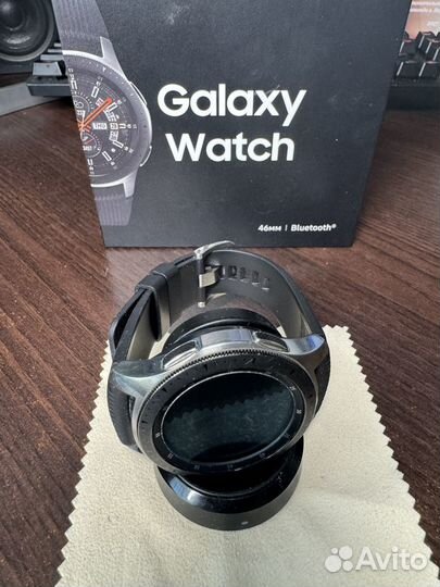 Умные часы Samsung Galaxy Watch 46mm, серебристая