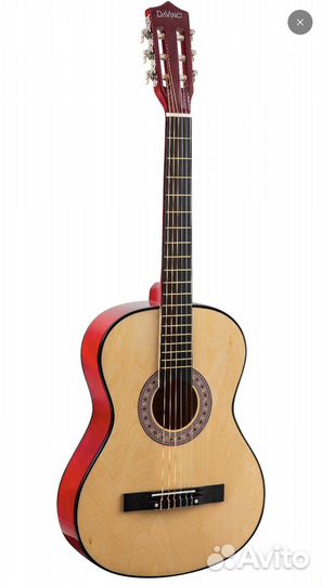 Классическая гитара с аксессуарами