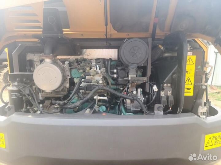 Мини-экскаватор Volvo EC 55B Pro, 2022