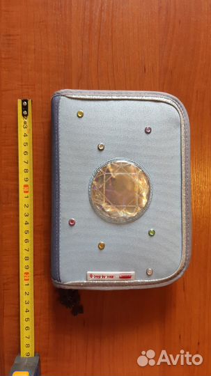 Пенал для школы. В комплекте карандаши