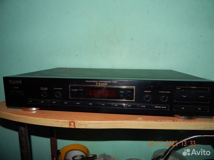 Продам высококачествнный тюнер aiwa, Япония