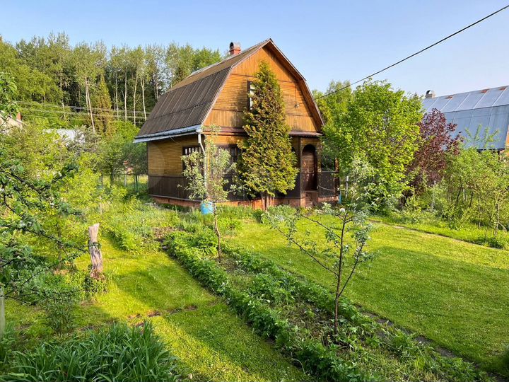 Дом 52 м² на участке 6 сот.