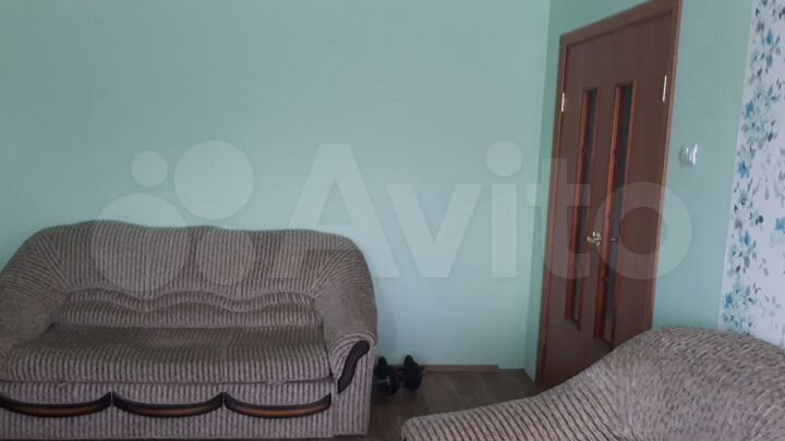 2-к. квартира, 55 м², 3/10 эт.