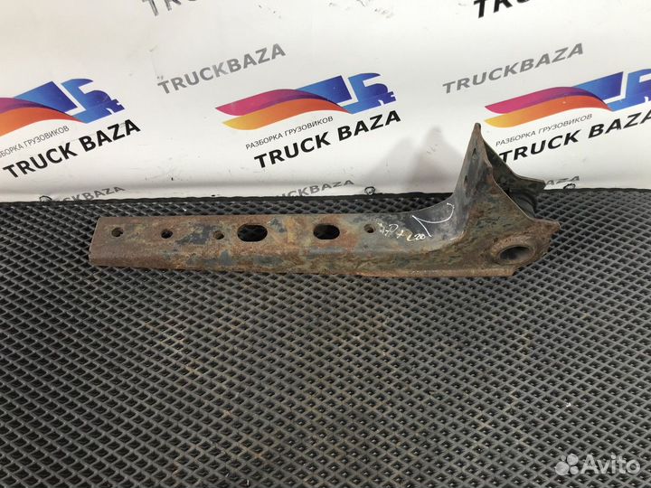 9703100063 Кронштейн амортизатора кабины