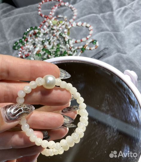 Украшения из бисера