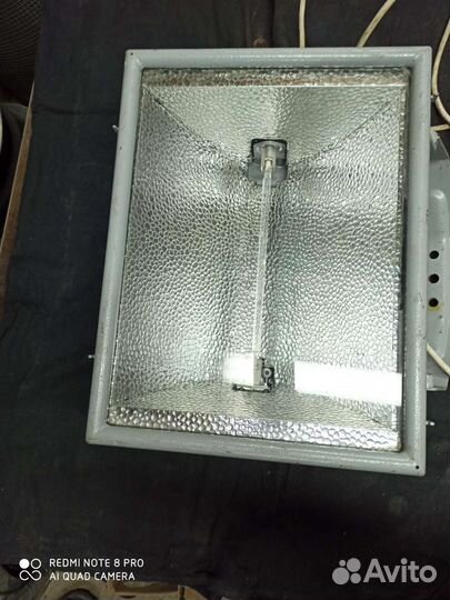 Прожекторы галогенные 1500 вт