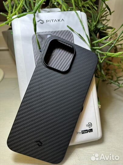 Чехол Pitaka на iPhone 14 Pro Max