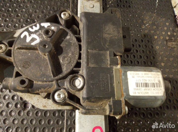 Стеклоподъемник задний левый Citroen C4 2008