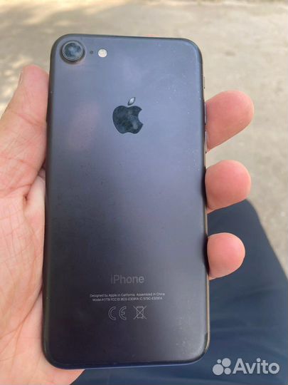 Телефон iPhone 7 128gb