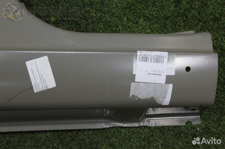 Порог LH Foc II (2533011 (уц)