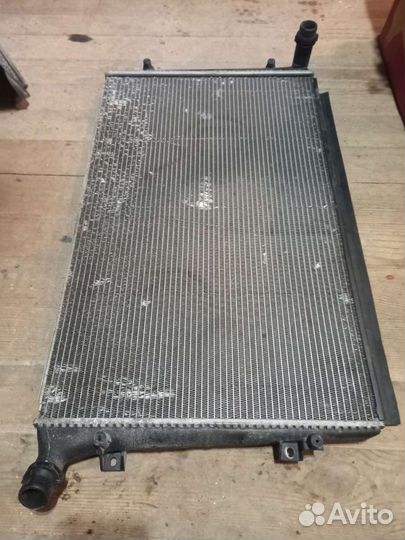 Радиатор Охлаждения Гольф 5 Пассат Б6 Октавия