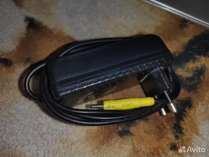 Зарядное устройство для нетбука