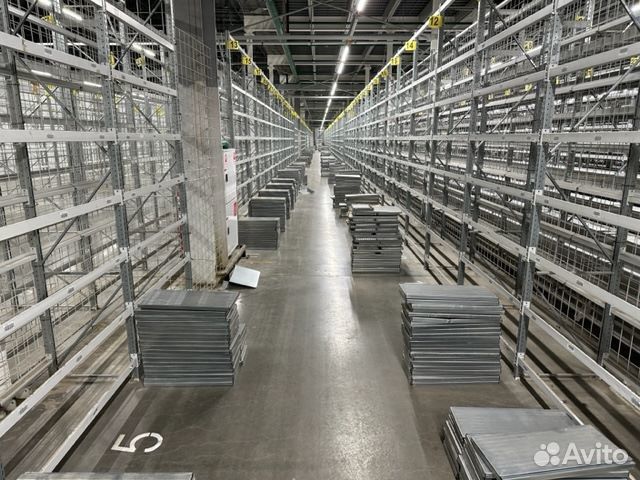 Стеллажи среднегрузовые полочные