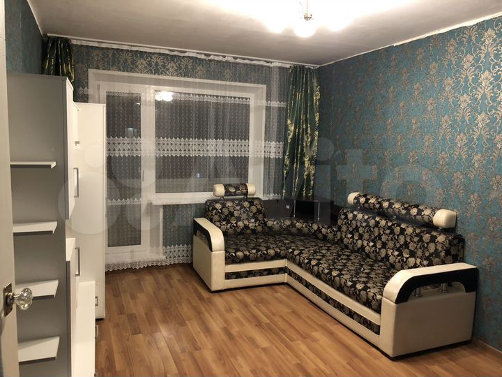 2-к. квартира, 57 м², 6/10 эт.