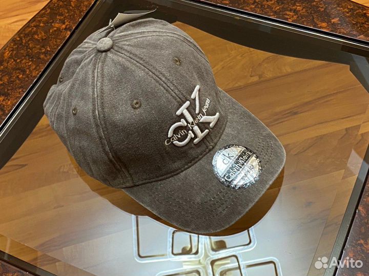 Кепка Calvin Klein tygveddi