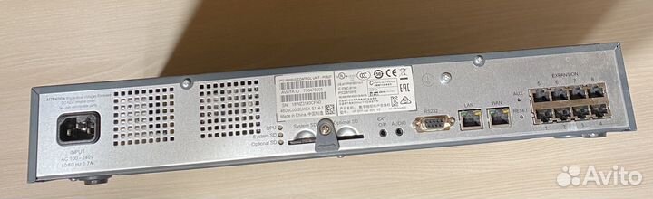 Базовый контрольный блок Avaya IP Office 500v2