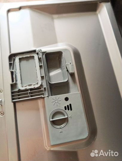 Настольная посудомоечная машина midea