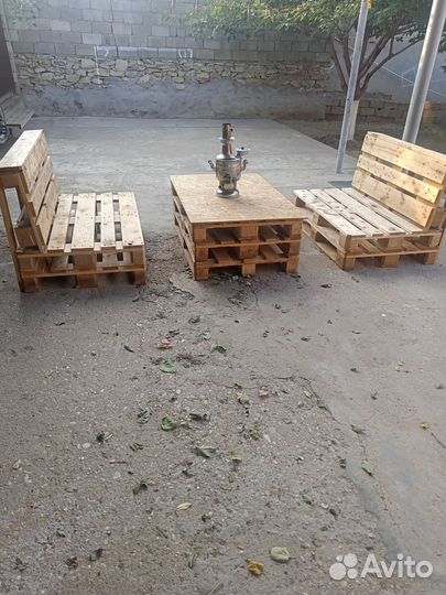 Диваны из поддонов