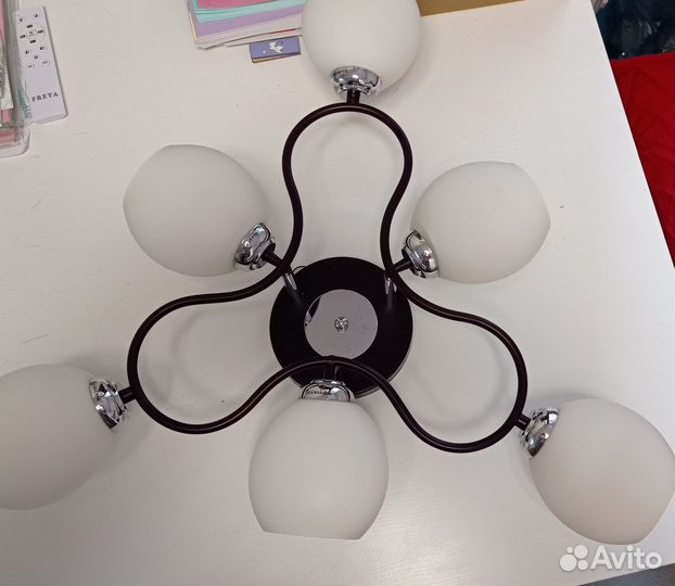 Люстра потолочная бу