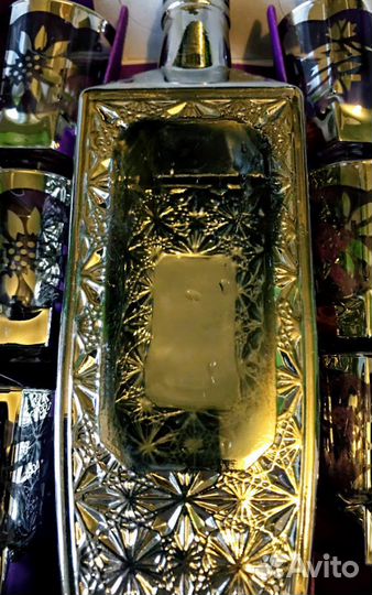 Подарочный набор (штоф, стопки, стаканы)