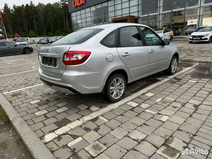 LADA Granta 1.6 МТ, 2024, 5 км