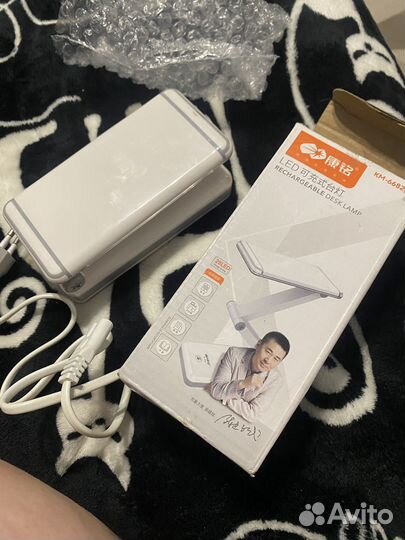 Настольная аккумуляторная лампа KM-6682C 28LED