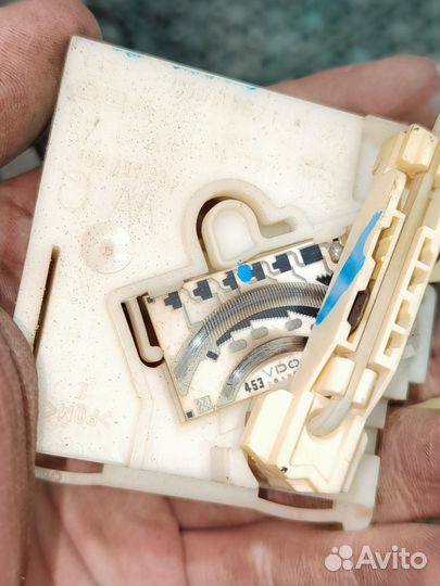 Топливный насос Opel Astra G X16SE