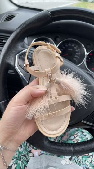Сандалии для девочек zara кожанные