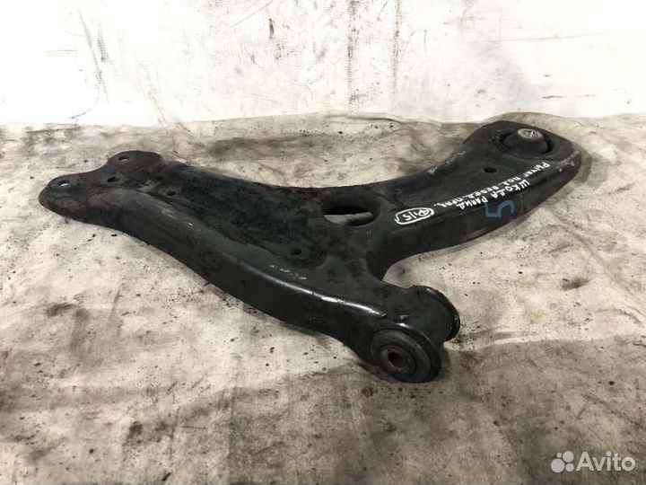 Рычаг подвески передний правый Skoda Rapid 1 До