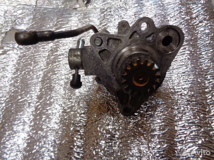 Mitsubishi pajero sport 2 3.2D Вакуумный насос