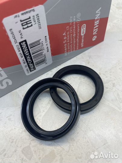 Комплект сальников вилки athena 32*42*8/9